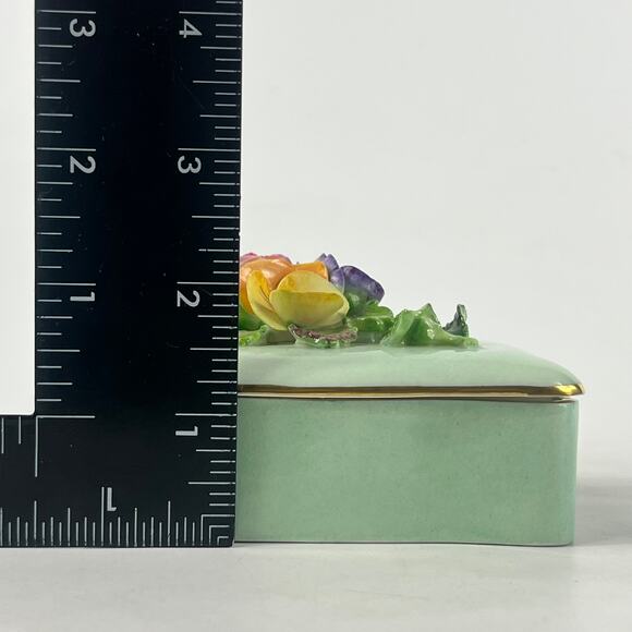 Crown Staffordshire England Floral Bone China Trinket Box Lid Flowers 1950s Mint - Picture 14 of 14